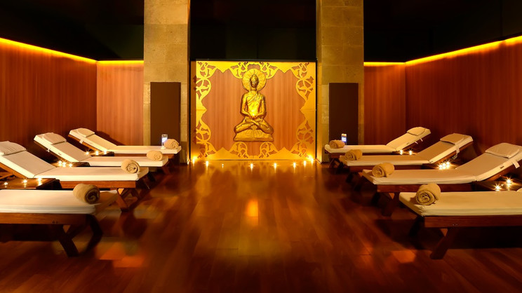 Miracle Resort Hotel